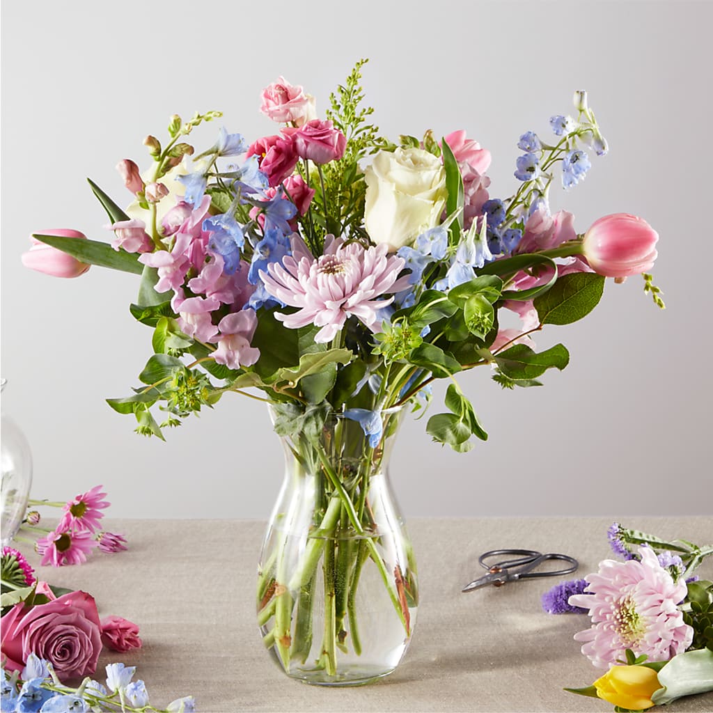 Pastel Tradition - A Florist Original – Ballard Blossom Inc, Seattle WA