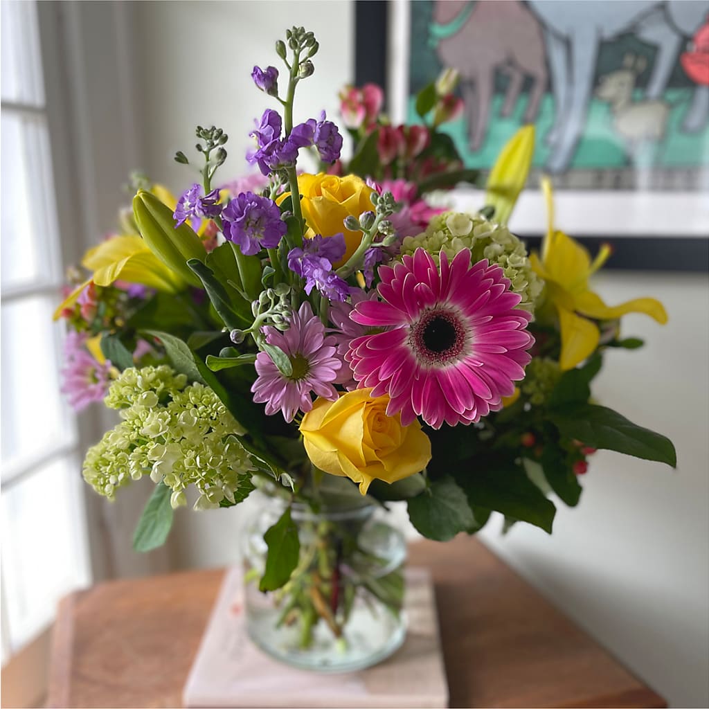 Pastel Tradition - A Florist Original – Ballard Blossom Inc, Seattle WA