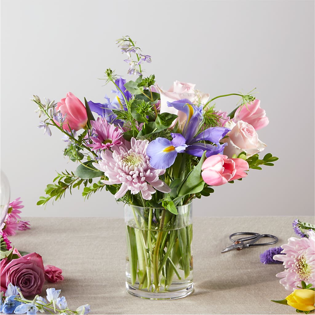 Pastel Tradition - A Florist Original – Ballard Blossom Inc, Seattle WA