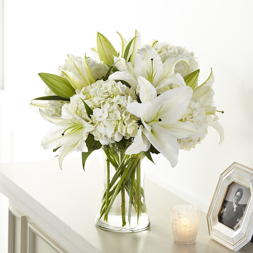 Compassionate Lily Bouquet ā Ballard Blossom Inc, Seattle WA