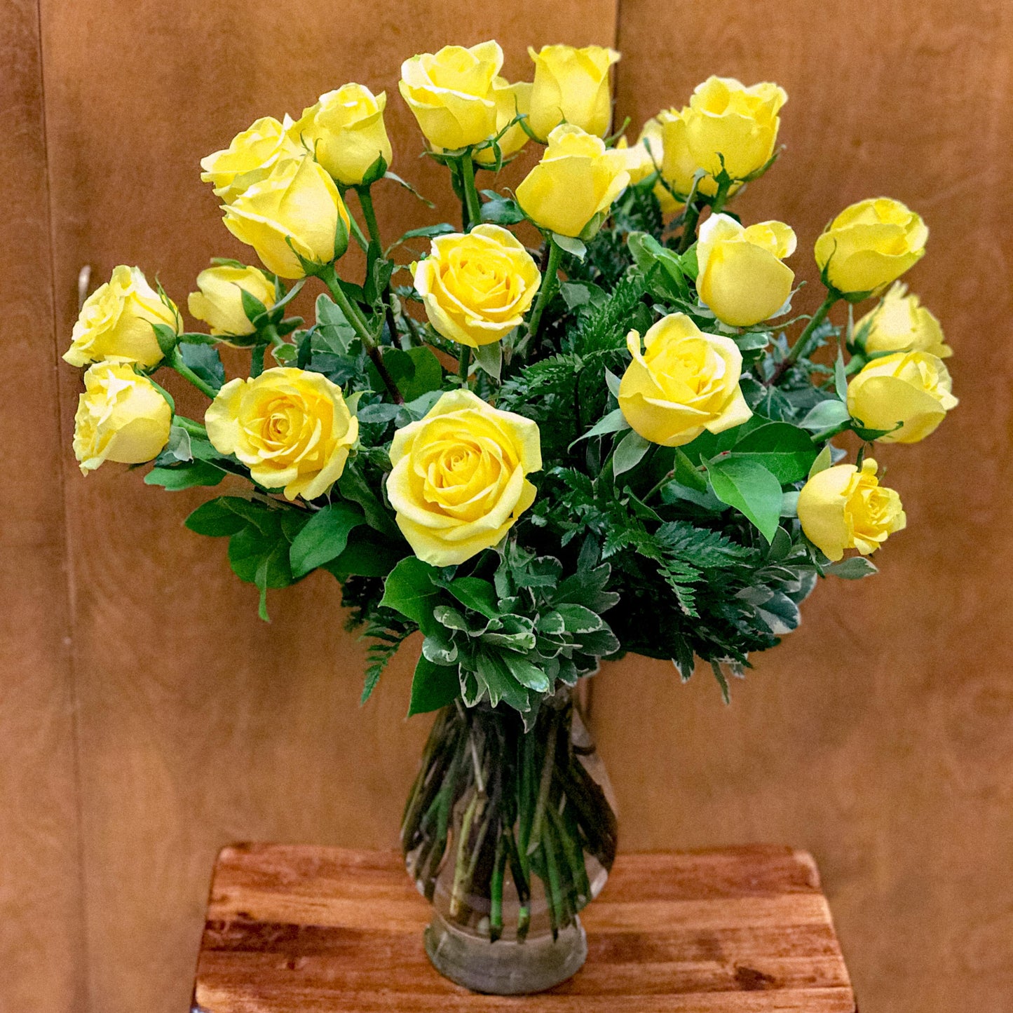 Bouquet de roses jaunes à longue tige Choisissez votre taille 1 douzaine à 4 douzaines