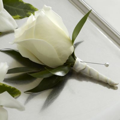 Boutonnière Rose Blanche 